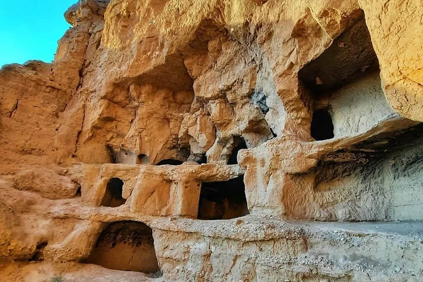 غارهای هنامه
