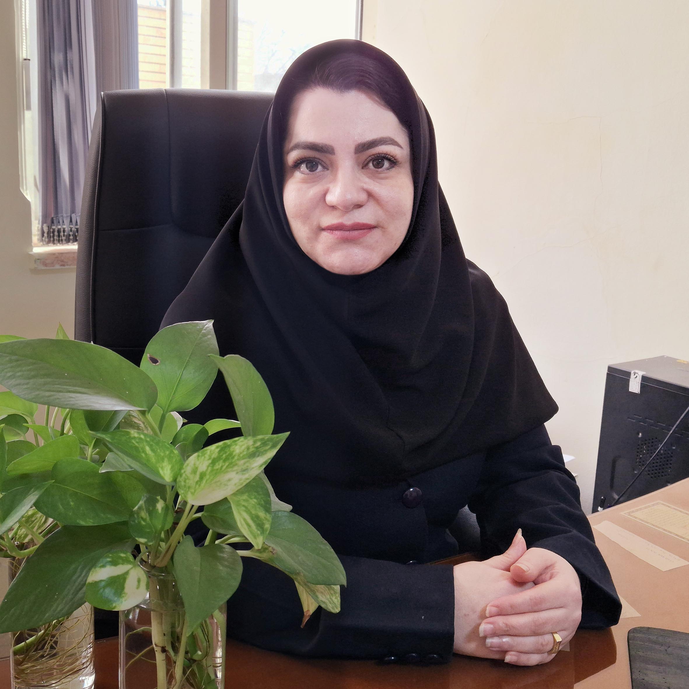 مریم حصاری